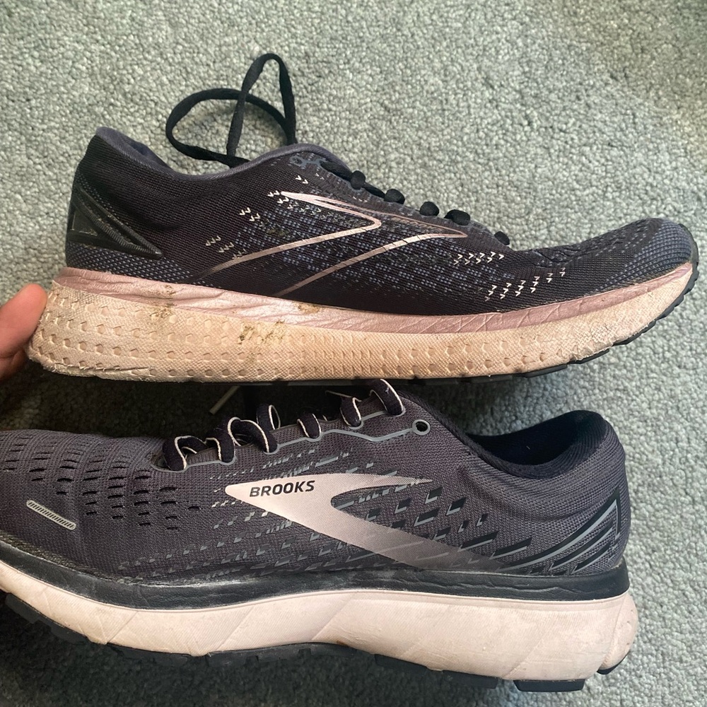 Brooks glycerin running shoe
